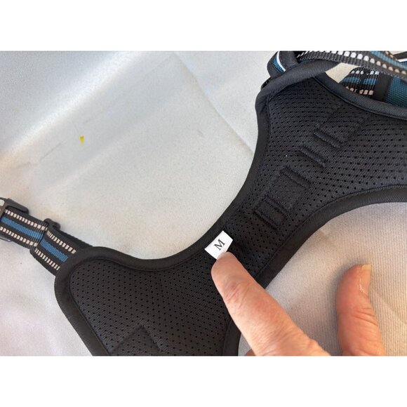 Adjustable Reflective Dog Harness With Padded Comfort Breathable Mesh & Secure B - Picture 3 of 3